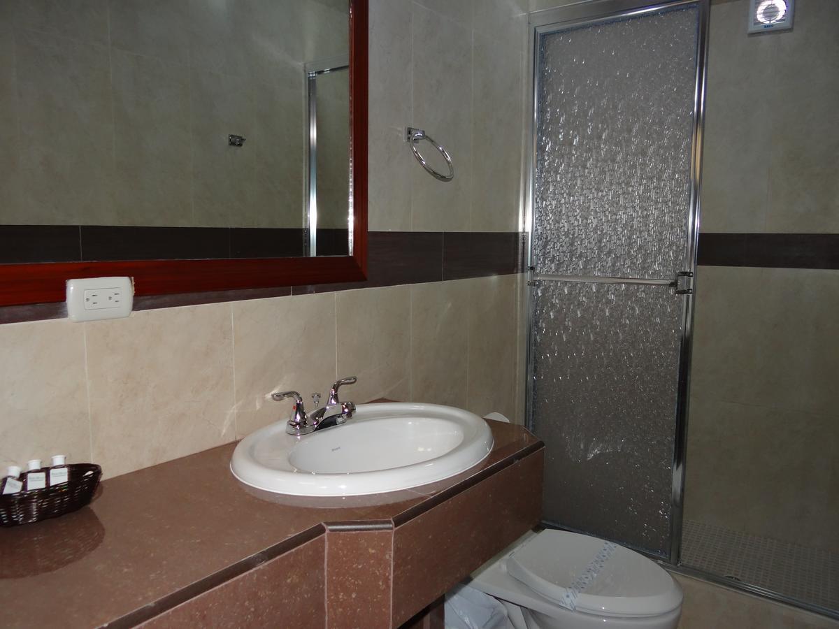 Veranda Hotel San Pedro Sula Buitenkant foto